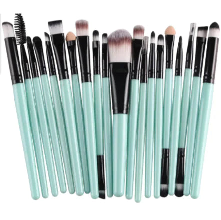 Makeup Brush Set – Loose Powder, Blush & Eyeshadow Brushes